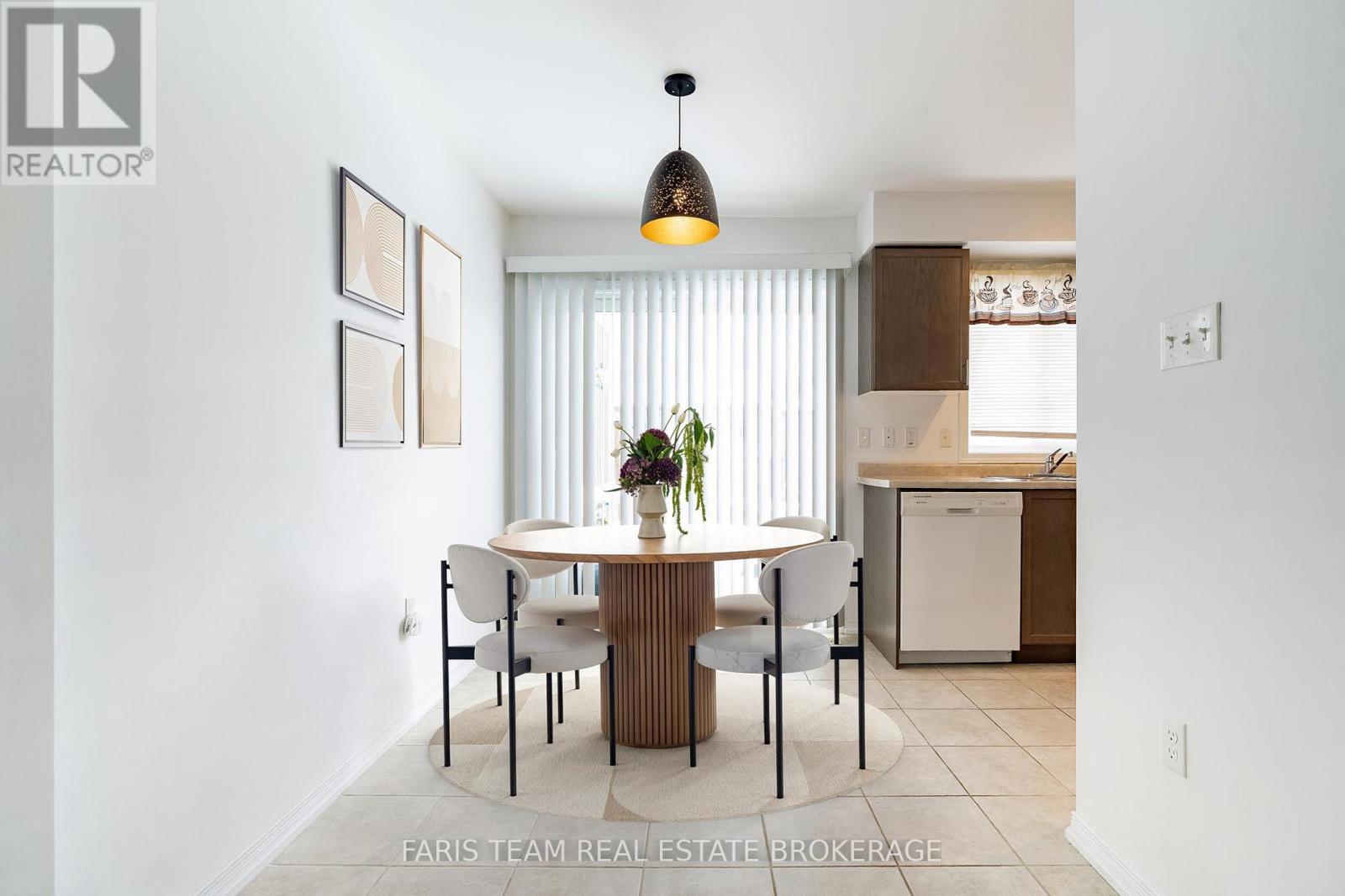 19 Frank's Way, Barrie, Ontario  L4N 3J1 - Photo 9 - S12768532