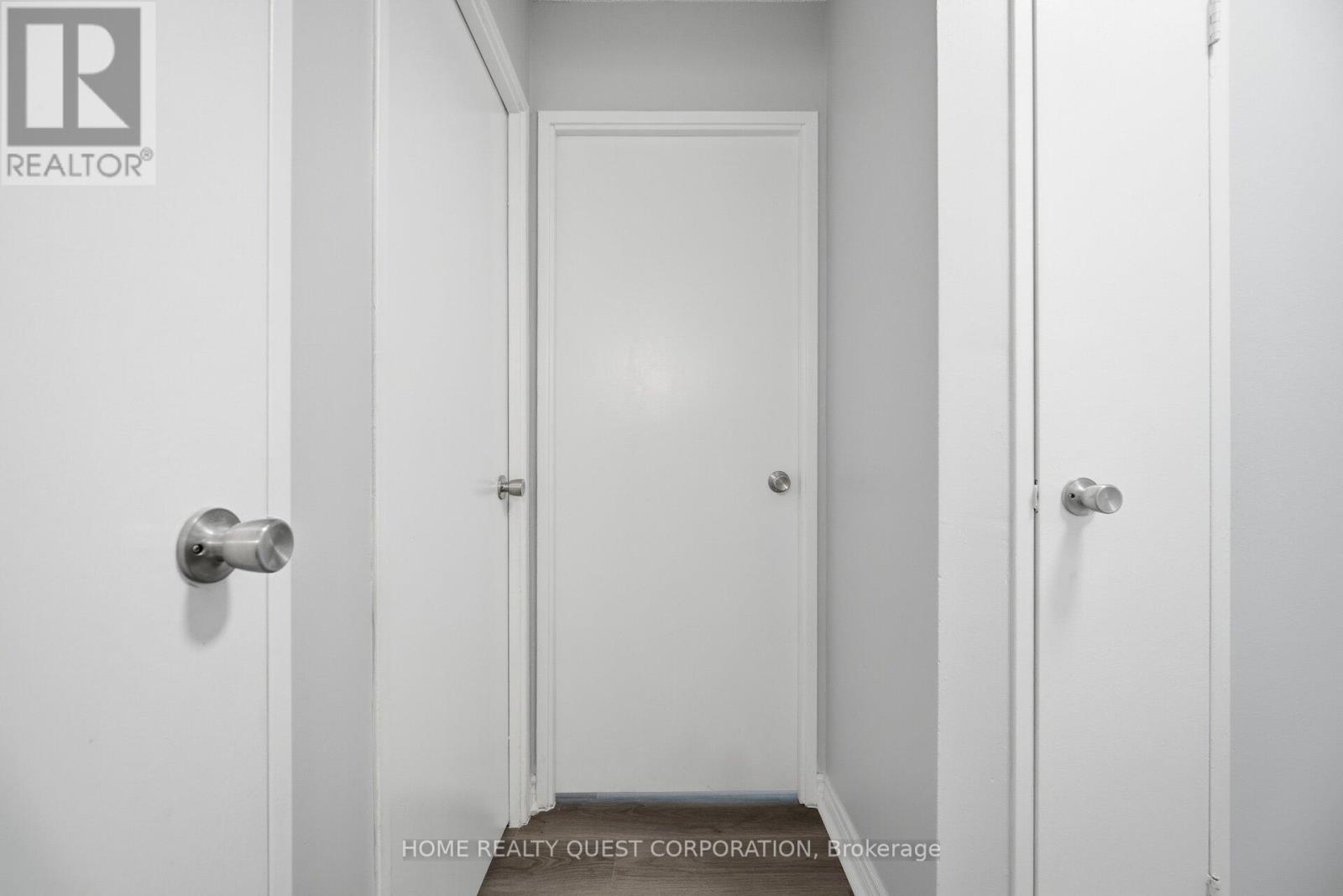 1804 - 966 Inverhouse Drive, Mississauga, Ontario  L5J 4B6 - Photo 16 - W12752380