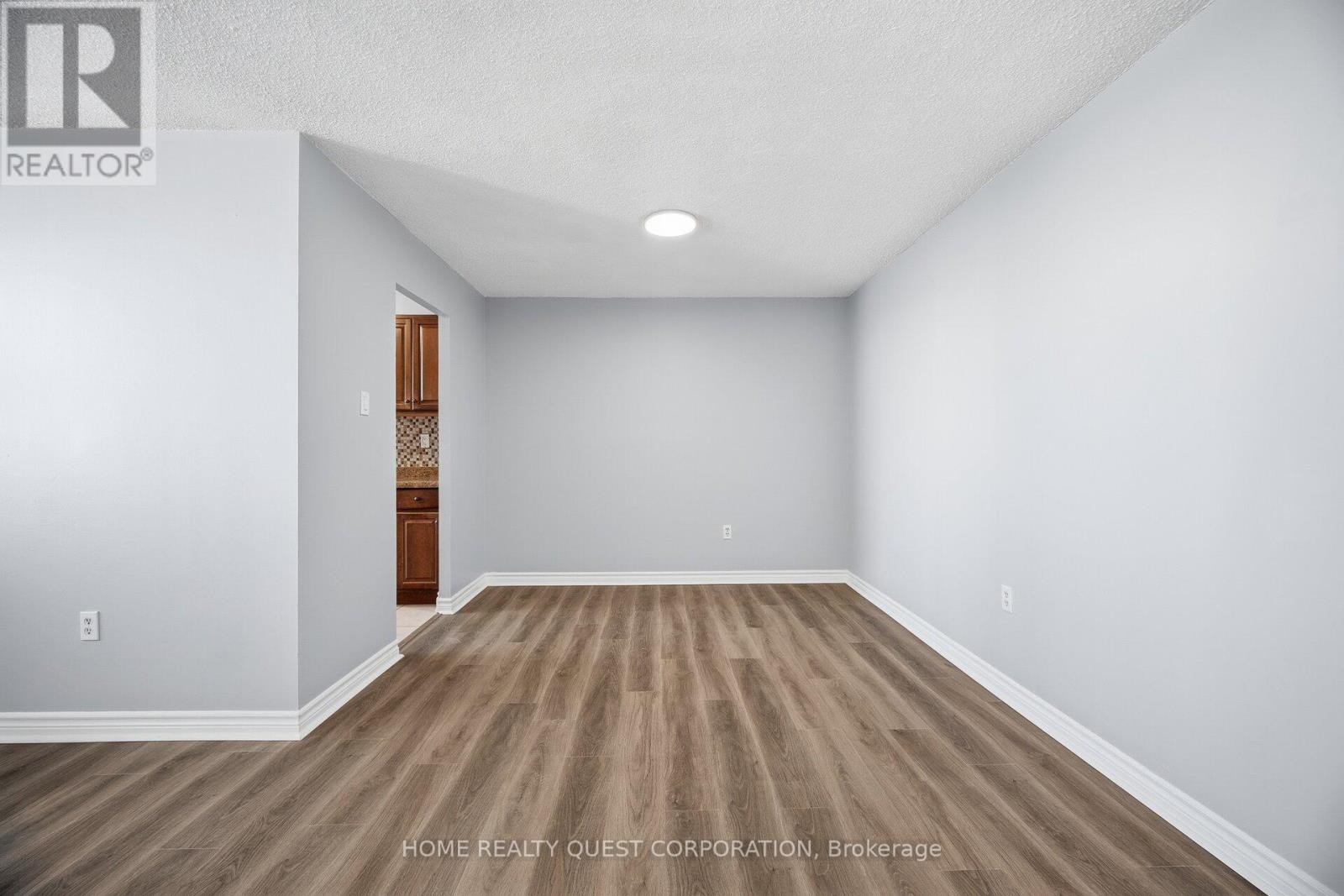 1804 - 966 Inverhouse Drive, Mississauga, Ontario  L5J 4B6 - Photo 7 - W12752380