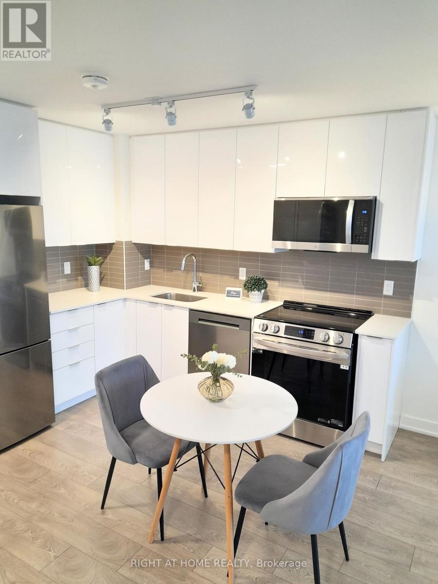 808 - 225 Malta Avenue, Brampton, Ontario  L6Y 6L6 - Photo 11 - W12768510