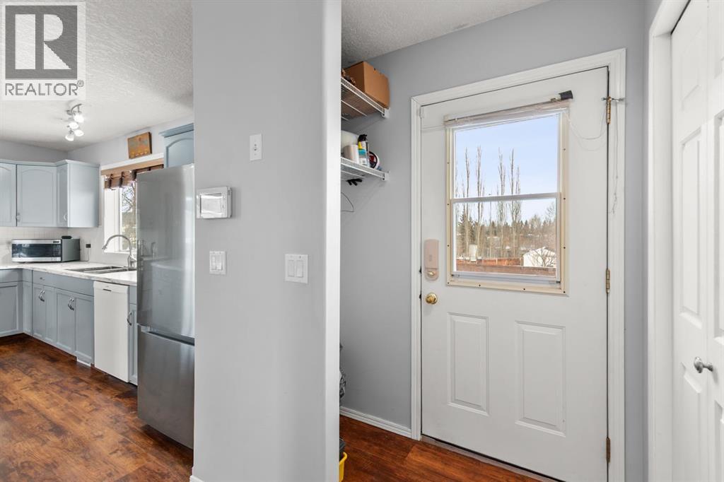 25 Park Place, Didsbury, Alberta  T0M 0W0 - Photo 15 - A2283255