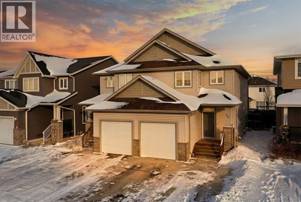 35 Windermere Close, Red Deer, Alberta