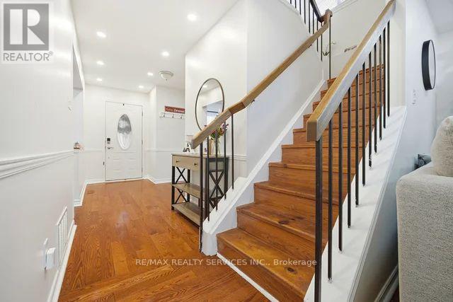 8 Nottawasaga Crescent, Brampton (Heart Lake West), Ontario  L6Z 1B9 - Photo 20 - W12760008