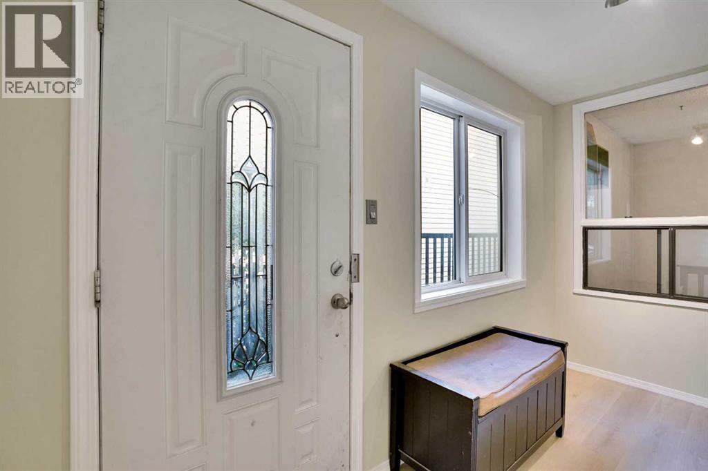 7915 Ranchview Drive Nw, Calgary, Alberta  t3g 1s7 - Photo 2 - A2279961