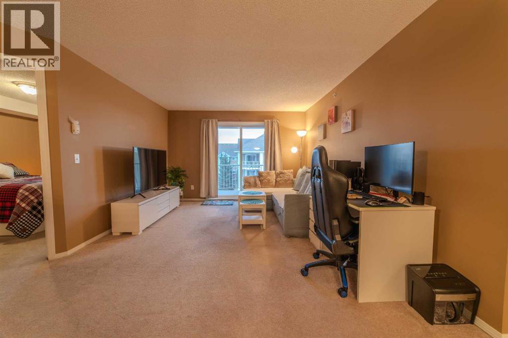 4421, 10 Prestwick Bay Se, Calgary, Alberta  T2Z 0B4 - Photo 5 - A2283835