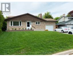 581 ARNHEM DRIVE, Oshawa, Ontario
