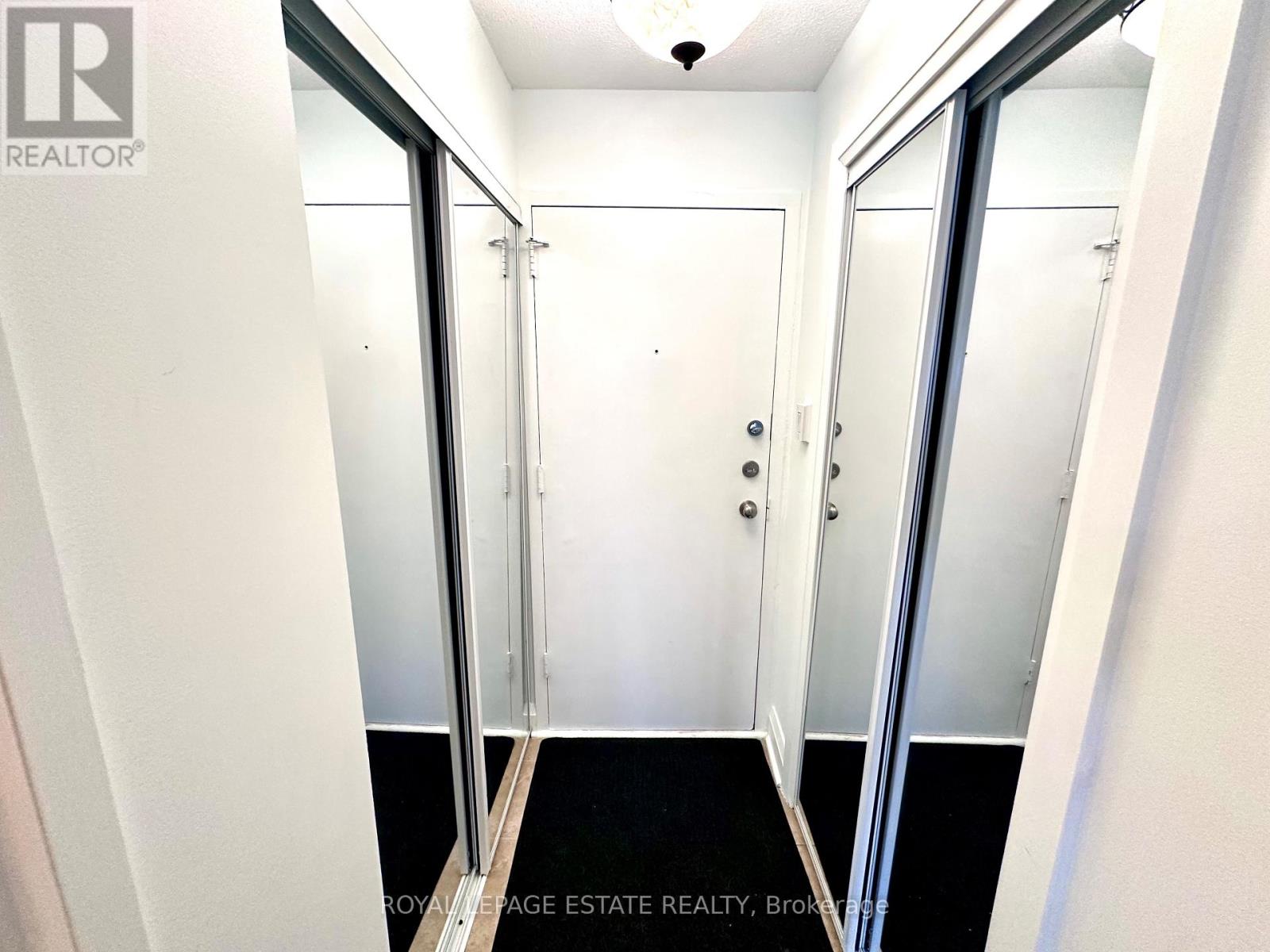 309 - 123 Woodbine Avenue, Toronto, Ontario  M4L 3V8 - Photo 4 - E12768570