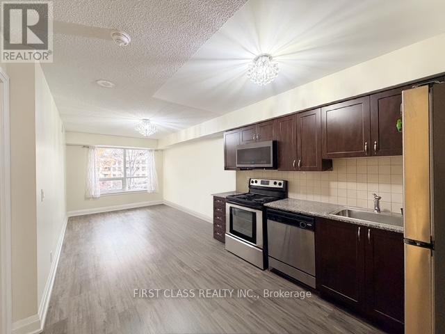 204 - 1070 Sheppard Avenue, Toronto, Ontario  M3J 0G8 - Photo 6 - W12768536