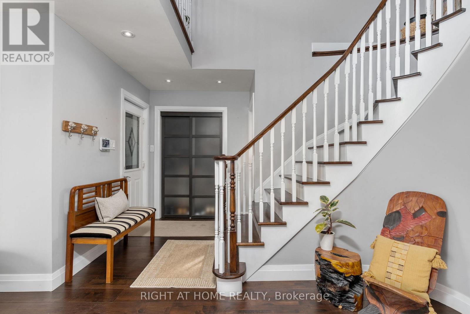 2212 Vista Oak Drive, Oakville, Ontario  L6M 3L7 - Photo 17 - W12768538