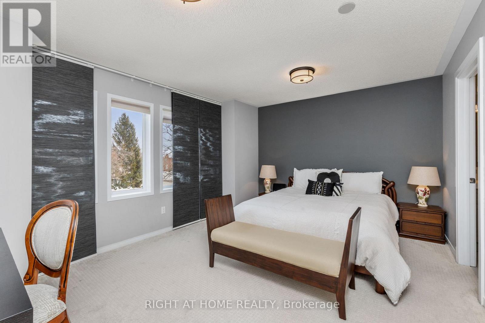 2212 Vista Oak Drive, Oakville, Ontario  L6M 3L7 - Photo 22 - W12768538