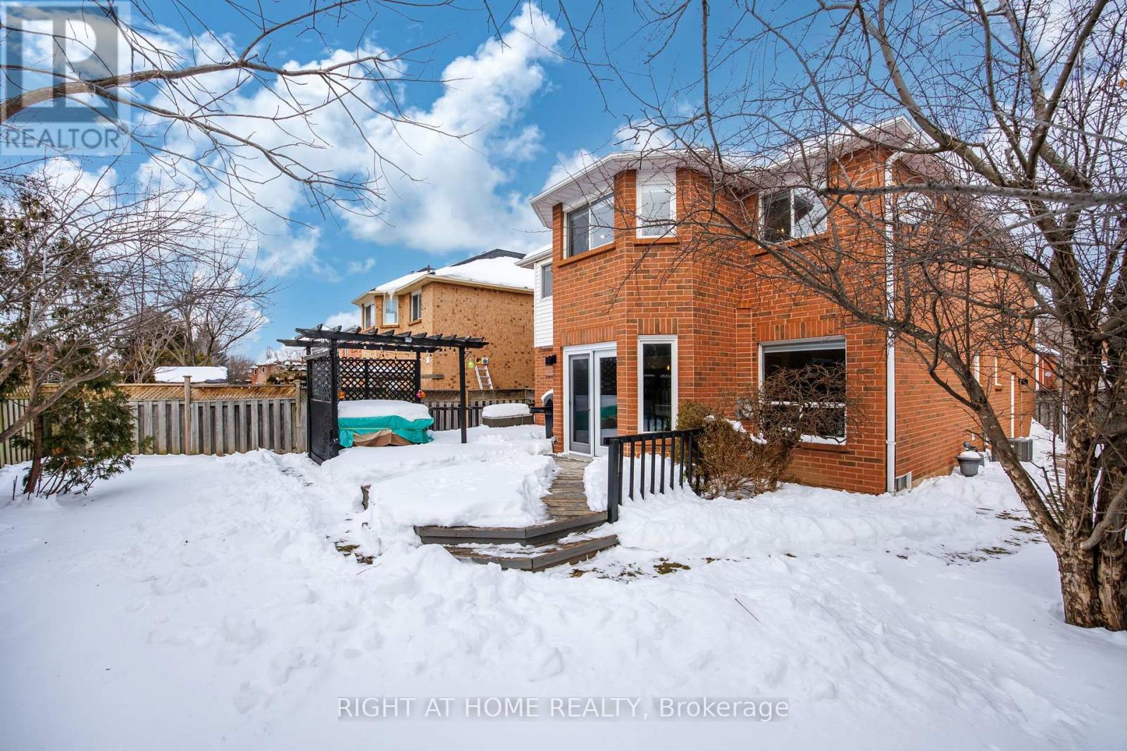 2212 Vista Oak Drive, Oakville, Ontario  L6M 3L7 - Photo 43 - W12768538