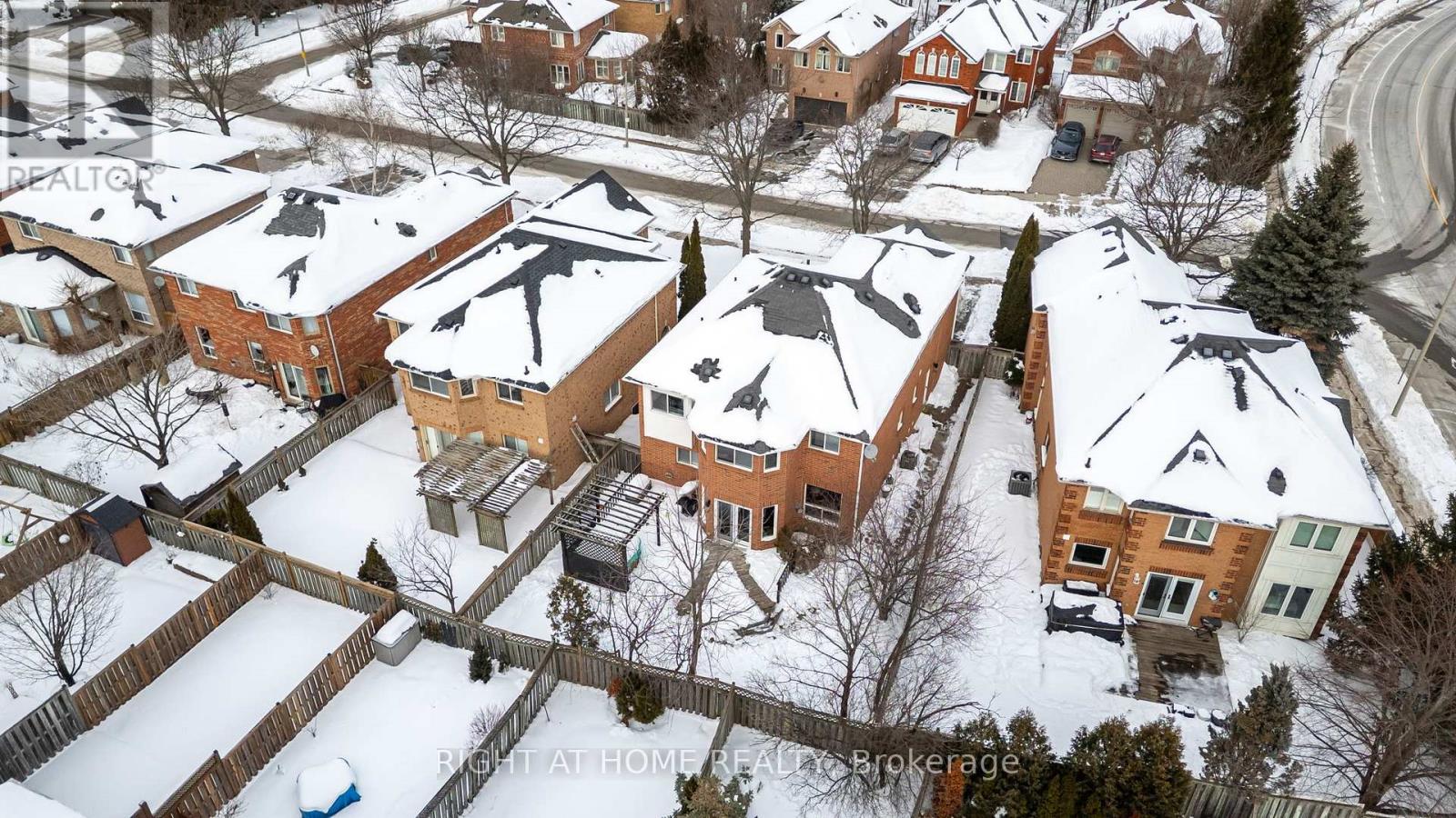 2212 Vista Oak Drive, Oakville, Ontario  L6M 3L7 - Photo 48 - W12768538