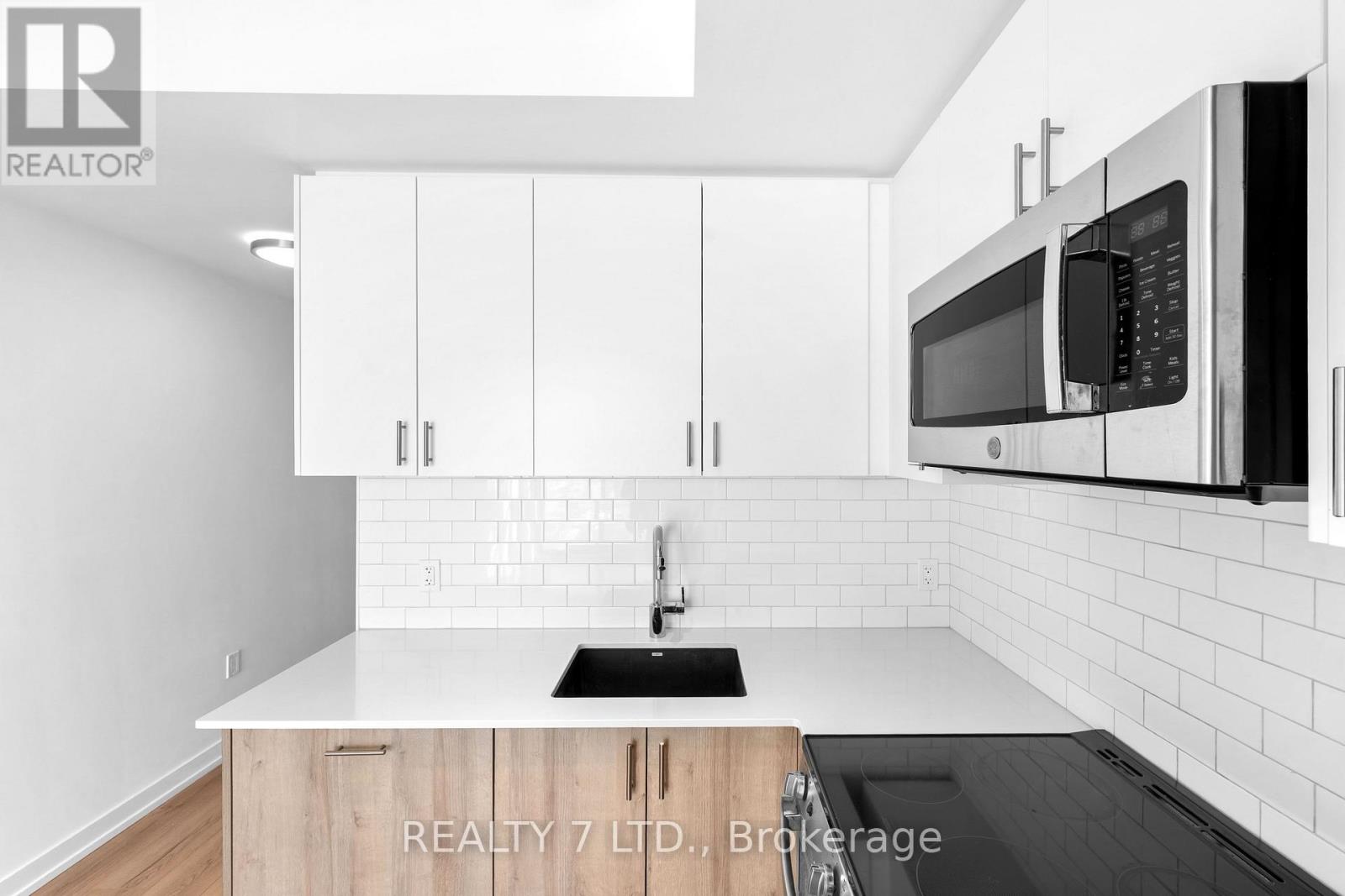 501 - 1195 The Queensway Way, Toronto, Ontario  M8Z 0H1 - Photo 13 - W12768540