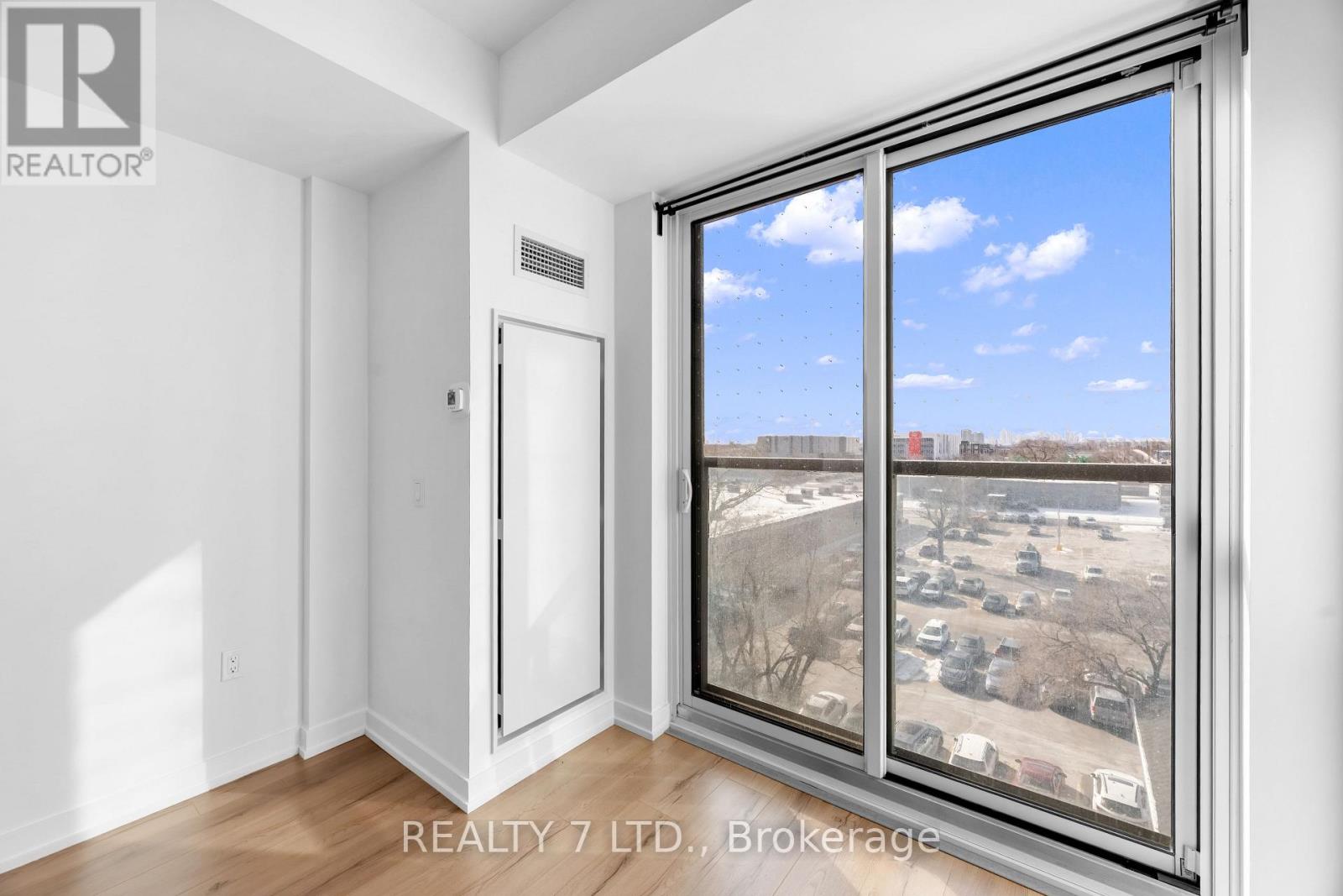 501 - 1195 The Queensway Way, Toronto, Ontario  M8Z 0H1 - Photo 14 - W12768540