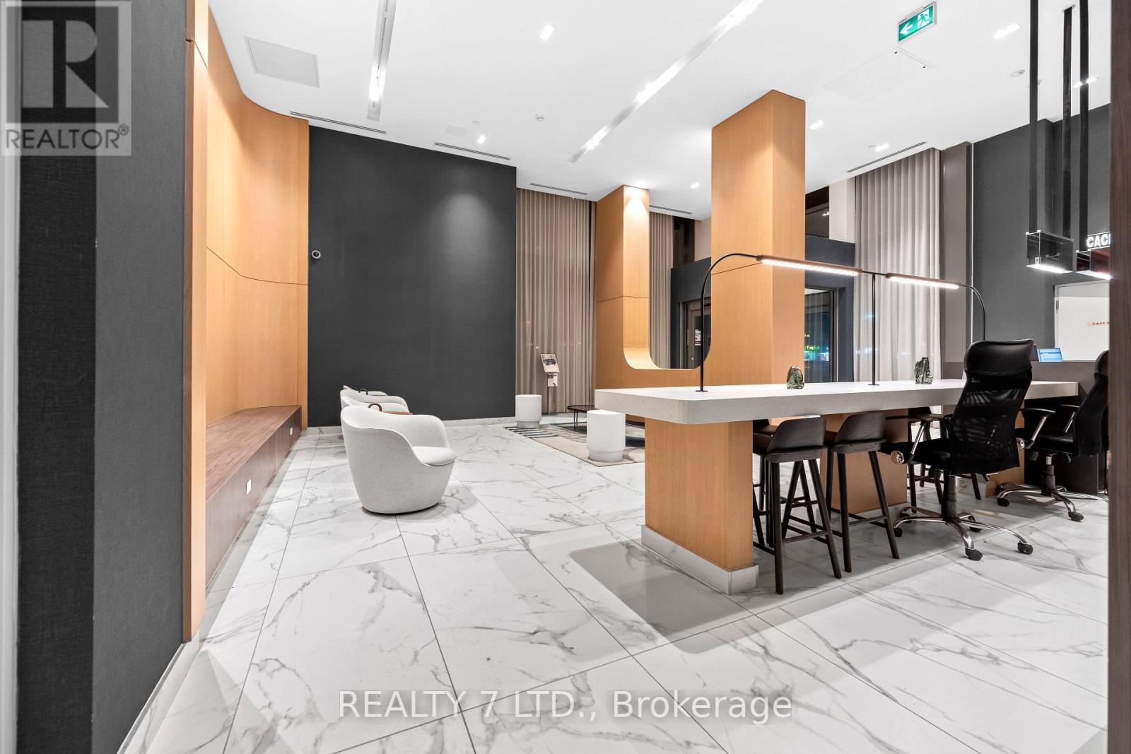 501 - 1195 The Queensway Way, Toronto, Ontario  M8Z 0H1 - Photo 8 - W12768540