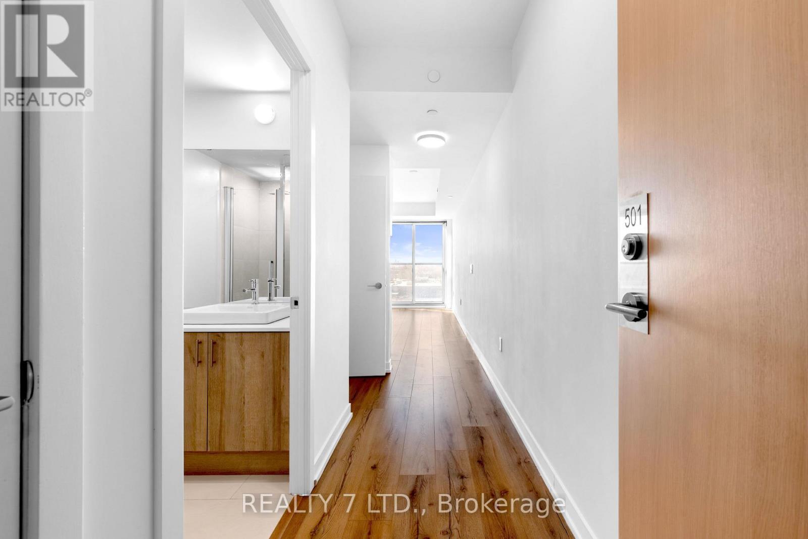 501 - 1195 The Queensway Way, Toronto, Ontario  M8Z 0H1 - Photo 9 - W12768540