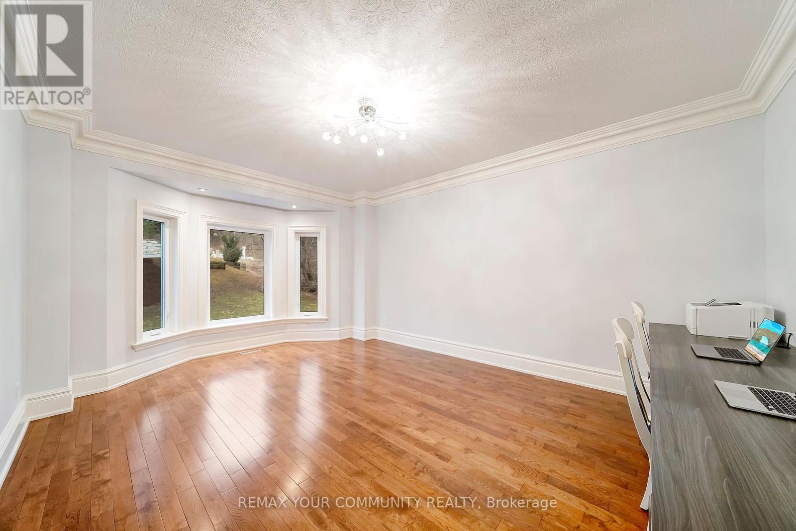 508 King Street E, Caledon, Ontario  L7E 0B9 - Photo 24 - W12768554