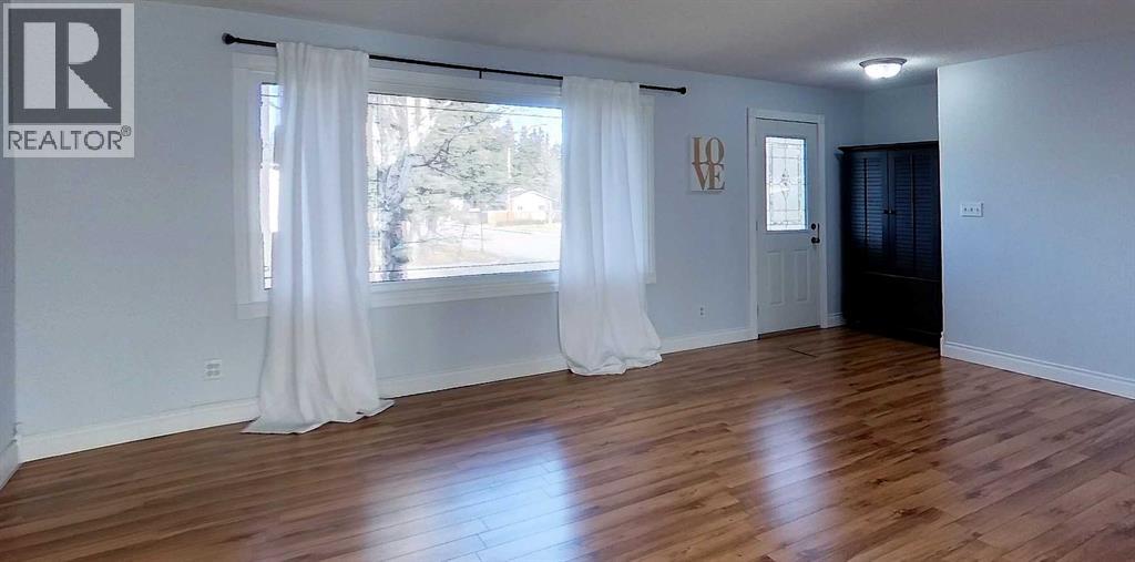 4323 9 Avenue, Edson, Alberta  T7E 1B4 - Photo 7 - A2268830