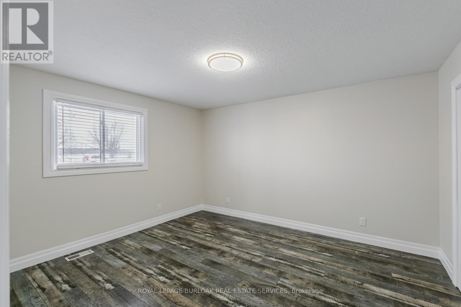 556 Cockshutt Road, Brant, Ontario  N0E 1R0 - Photo 13 - X12768550