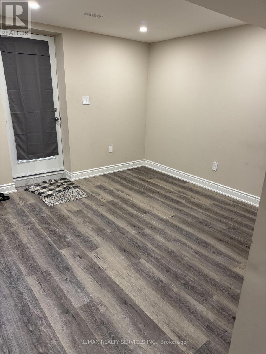 Basement - 16 Braddock Drive, Brampton, Ontario  L7A 3T5 - Photo 4 - W12768518