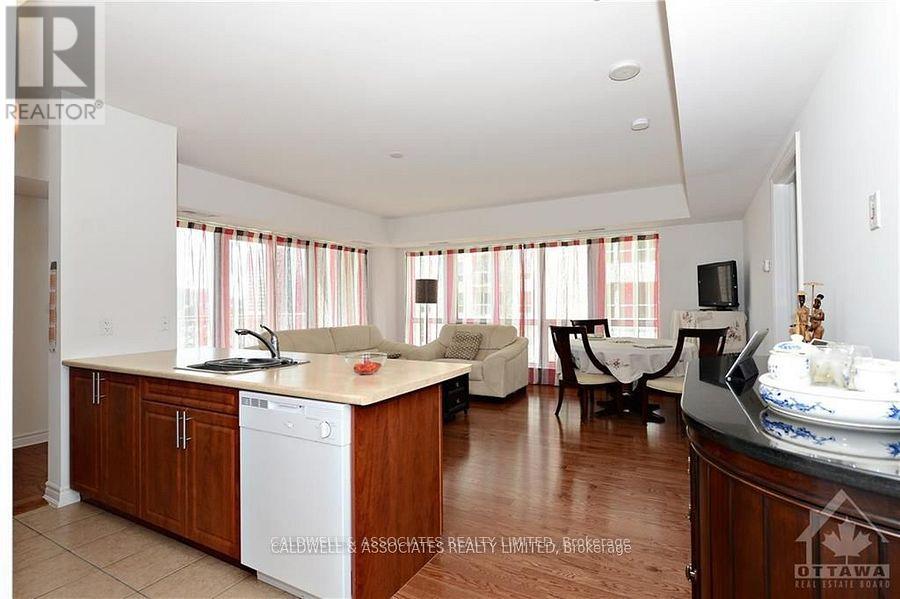 1012 - 234 Rideau Street, Ottawa, Ontario  K1N 0A9 - Photo 7 - X12768586