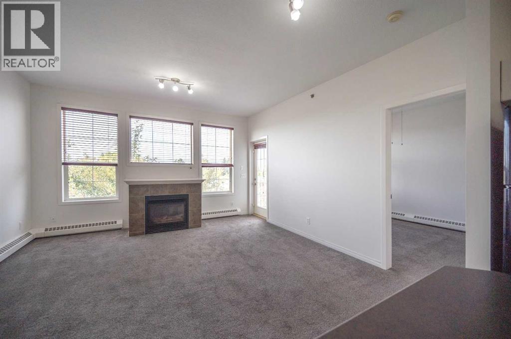 310, 1000 Applevillage Court Se, Calgary, Alberta  T2A 7Z4 - Photo 8 - A2262965