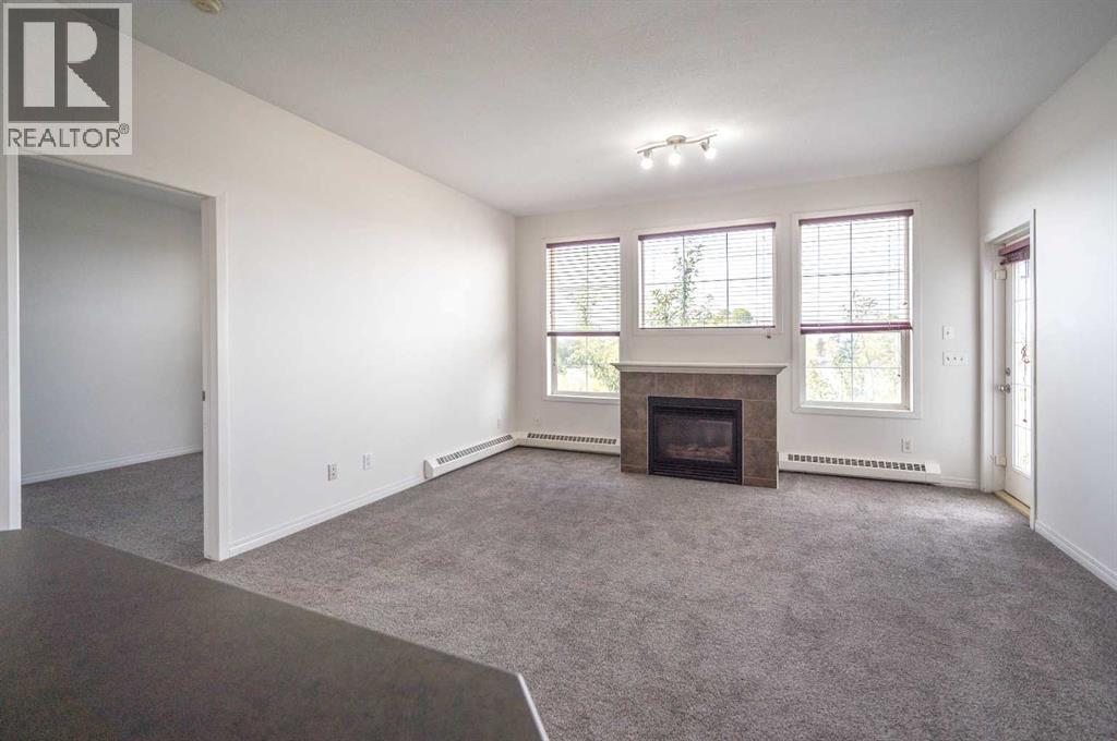 310, 1000 Applevillage Court Se, Calgary, Alberta  T2A 7Z4 - Photo 7 - A2262965