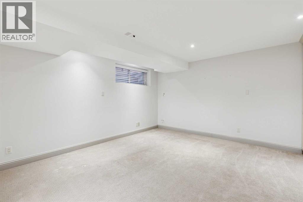 2617 27 Street Sw, Calgary, Alberta  T3E 2G4 - Photo 17 - A2279744