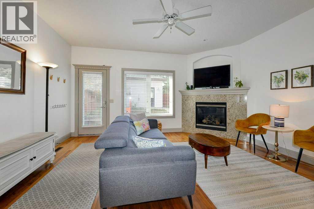 2617 27 Street Sw, Calgary, Alberta  T3E 2G4 - Photo 8 - A2279744