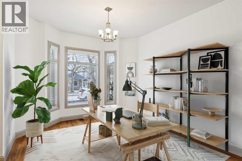 2617 27 Street Sw, Calgary, Alberta  T3E 2G4 - Photo 2 - A2279744