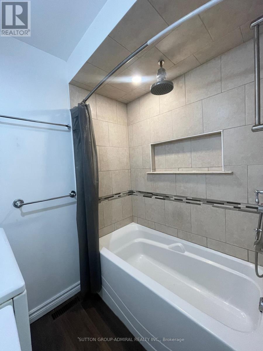 Upper - 50 Ivan Nelson Drive, Toronto, Ontario  M2R 3P7 - Photo 12 - C12768616