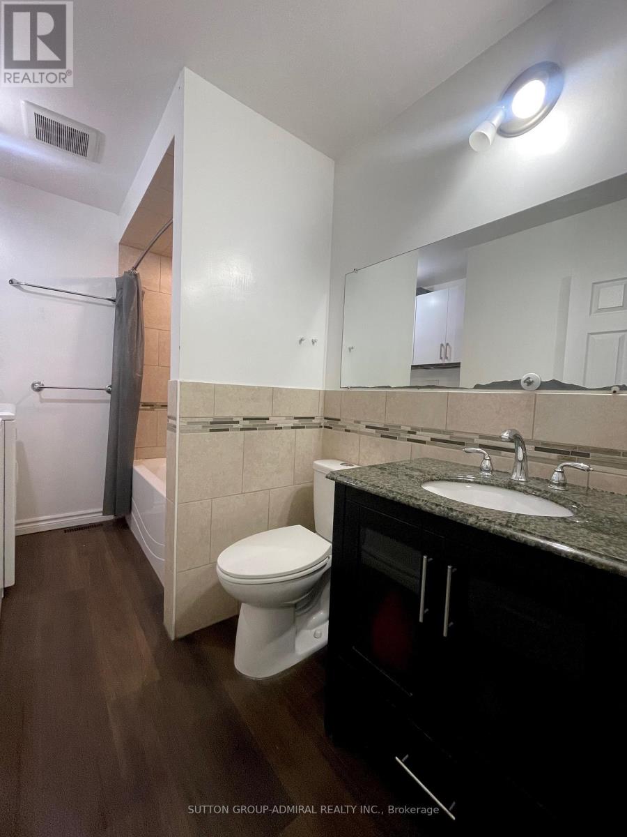 Upper - 50 Ivan Nelson Drive, Toronto, Ontario  M2R 3P7 - Photo 9 - C12768616