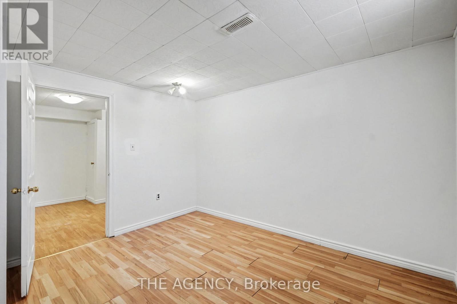 96 Meadowview Avenue, Markham, Ontario  L3T 1K7 - Photo 25 - N12768610