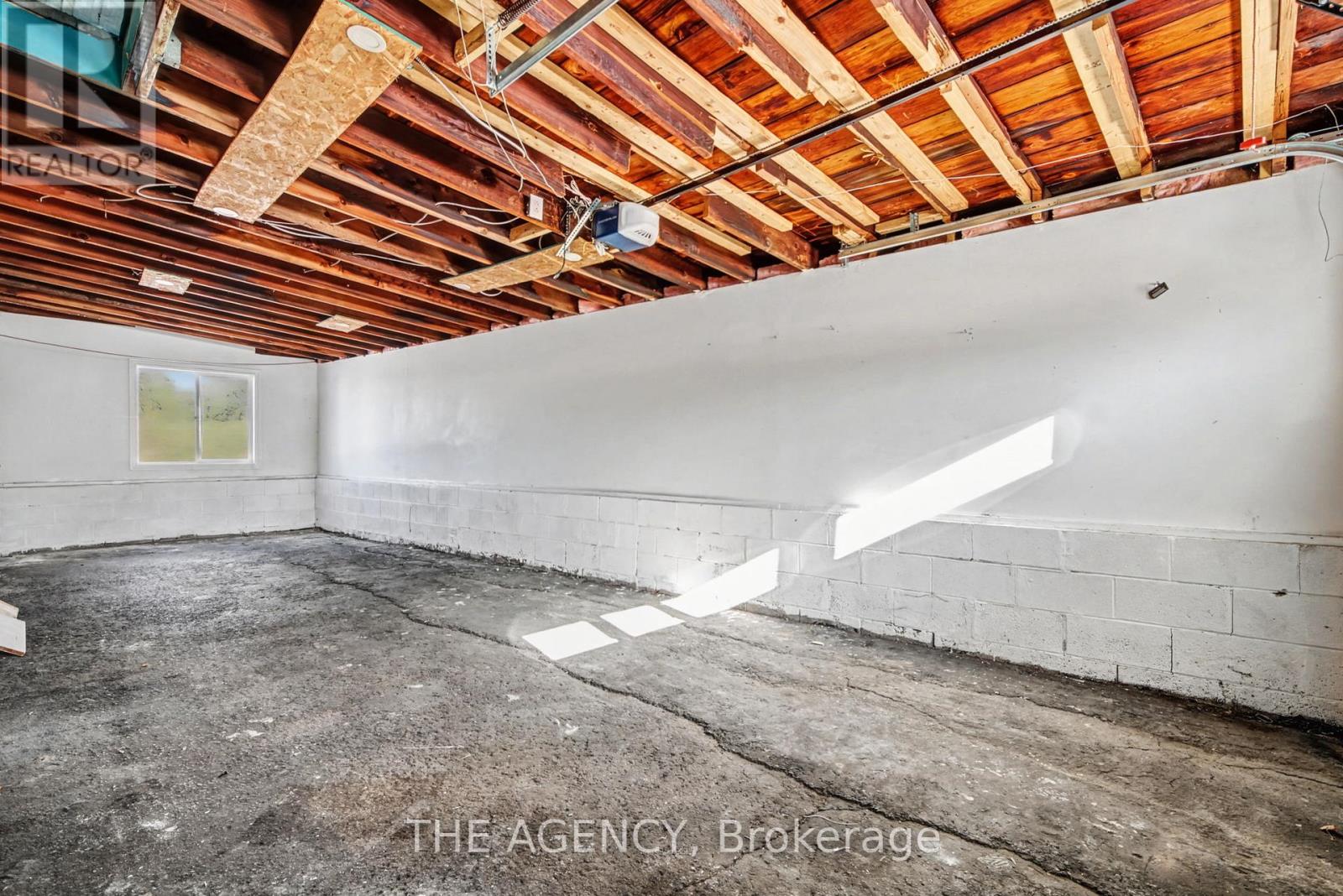 96 Meadowview Avenue, Markham, Ontario  L3T 1K7 - Photo 36 - N12768610