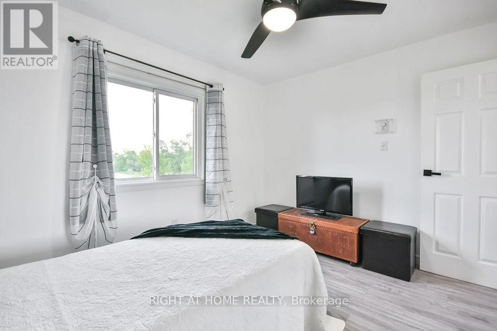 B6 - 179 Edgehill Drive, Barrie, Ontario  L4N 1L9 - Photo 24 - S12768584