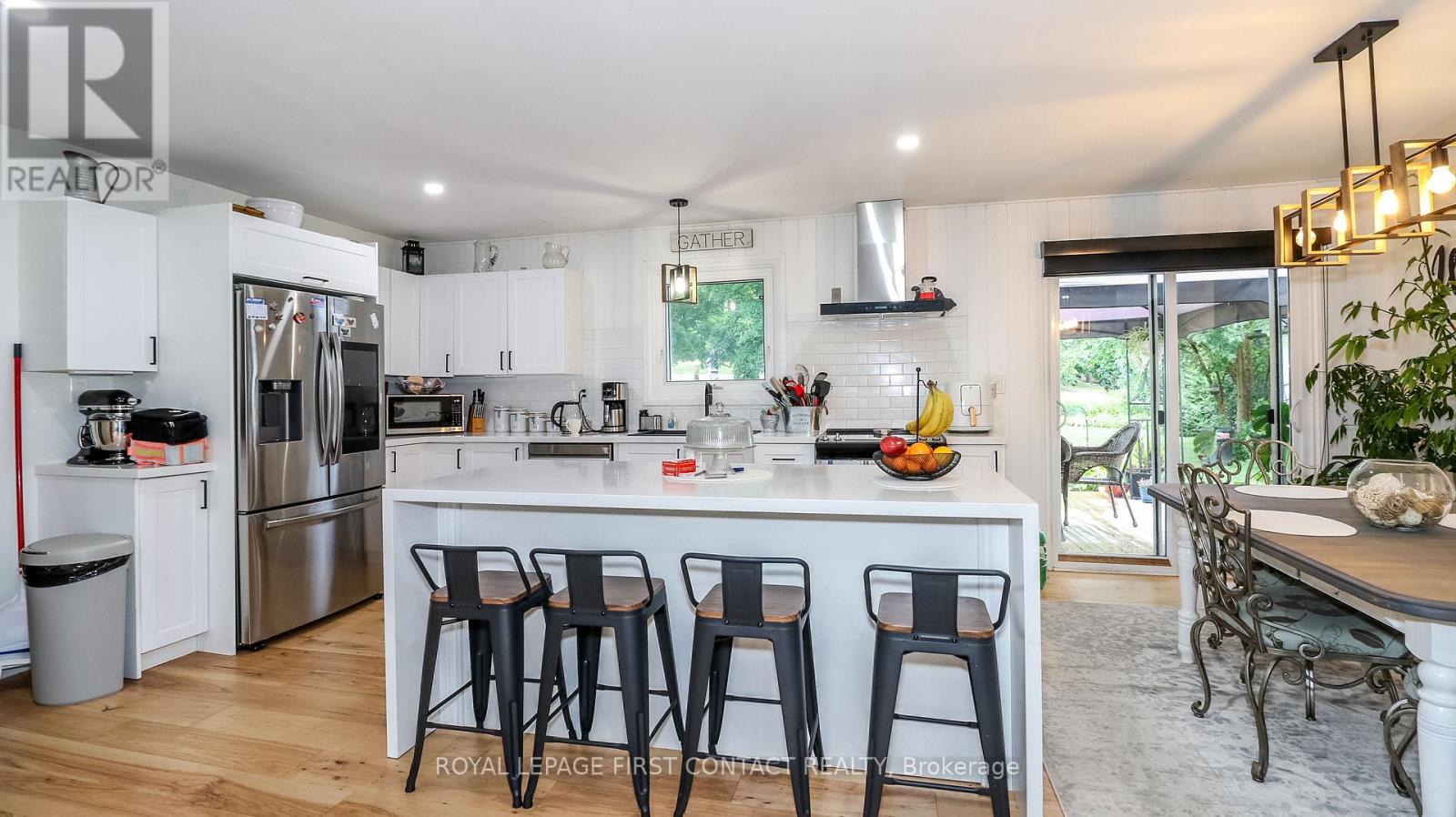 14 Conder Drive, Oro-Medonte, Ontario  L0K 1E0 - Photo 25 - S12768592