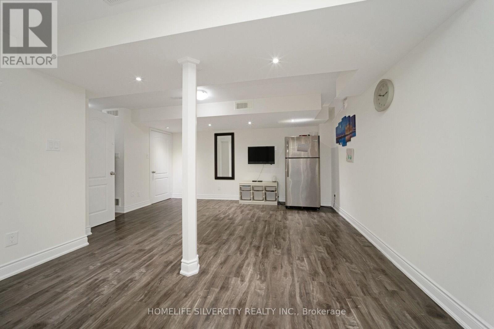 15 Diploma Drive, Brampton, Ontario  L6P 1M3 - Photo 27 - W12768600