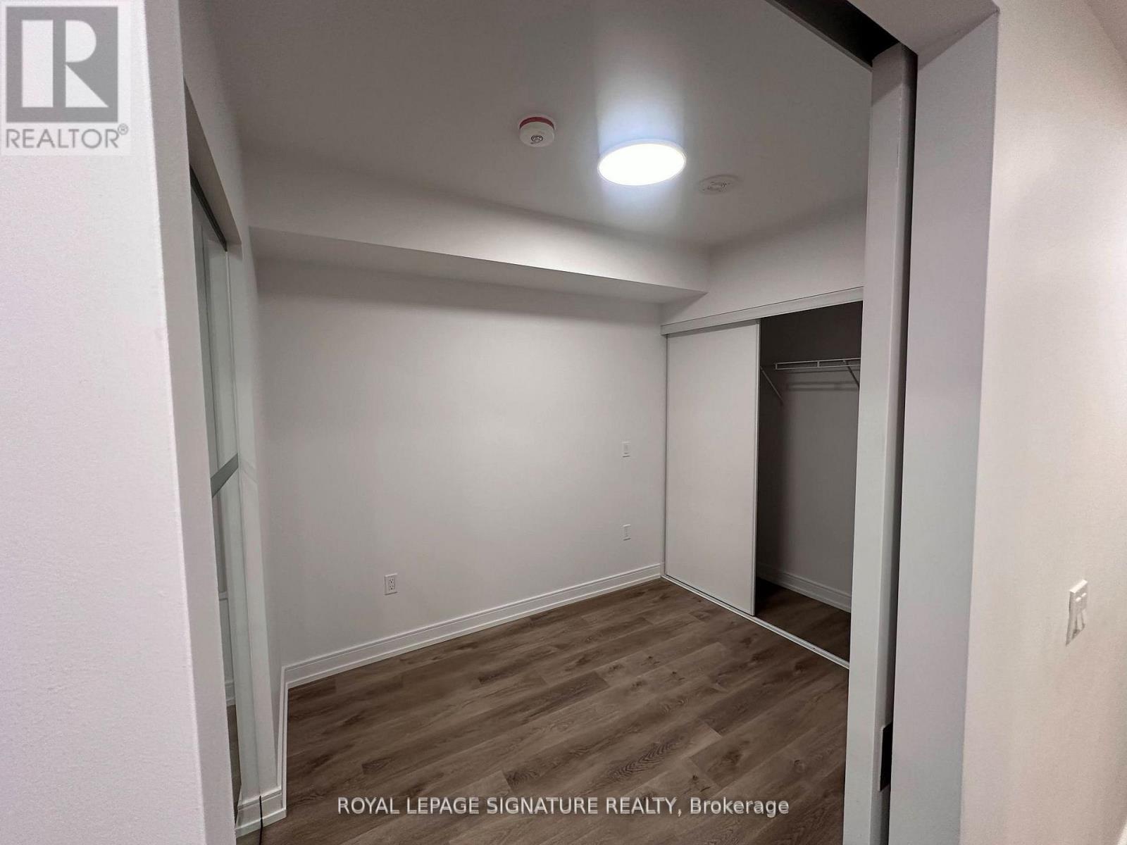 1313 - 1 Jarvis Street, Hamilton, Ontario  L8R 0A8 - Photo 11 - X12768594