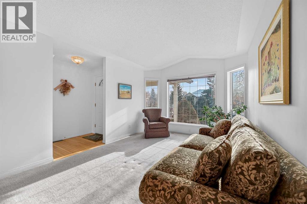 12 Sierra Morena Way Sw, Calgary, Alberta  T3H 3E4 - Photo 6 - A2284247