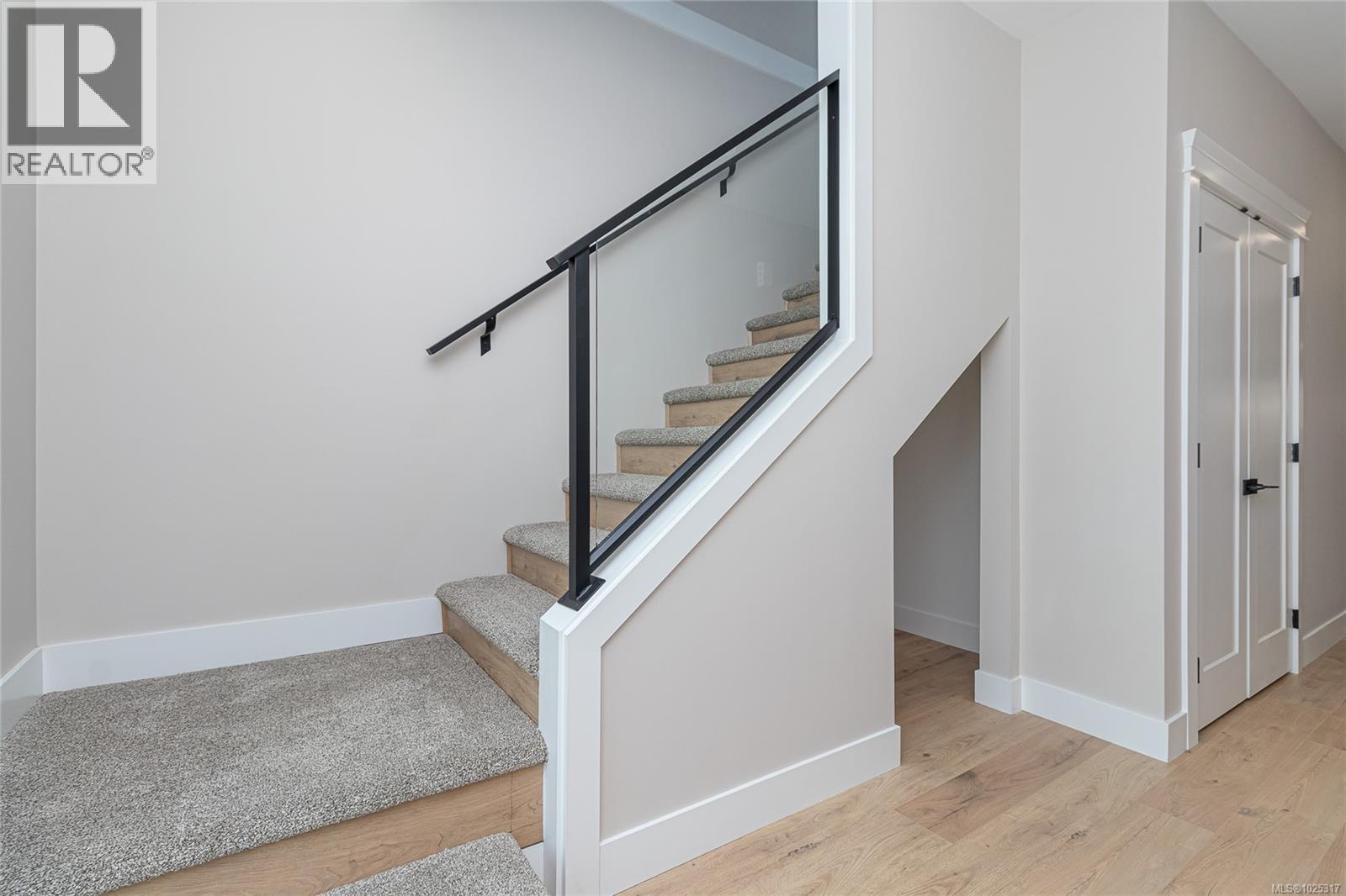 1383 Sandstone Lane, Langford, British Columbia  V9B 7A2 - Photo 4 - 1025317