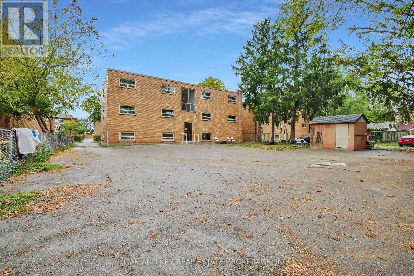 1563 Allen Place, London East, Ontario  N5W 2V9 - Photo 38 - X12768656