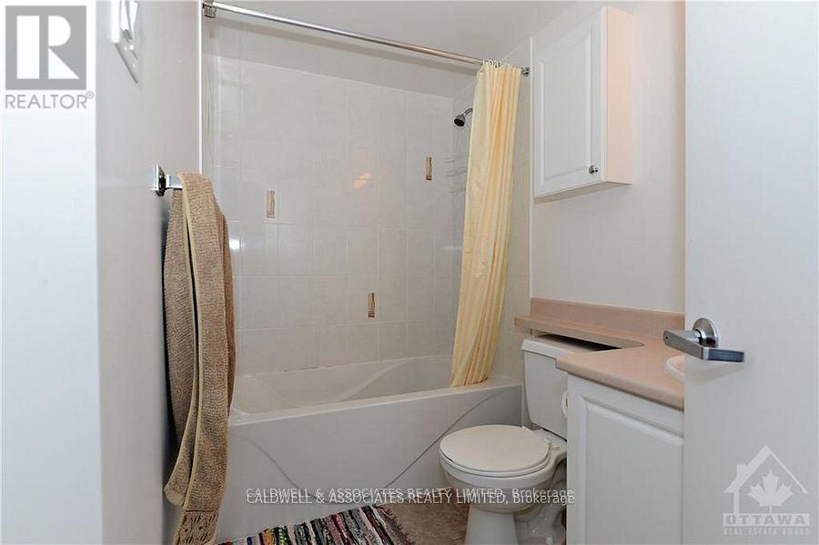 1012 - 234 Rideau Street, Ottawa, Ontario  K1N 0A9 - Photo 15 - X12768630