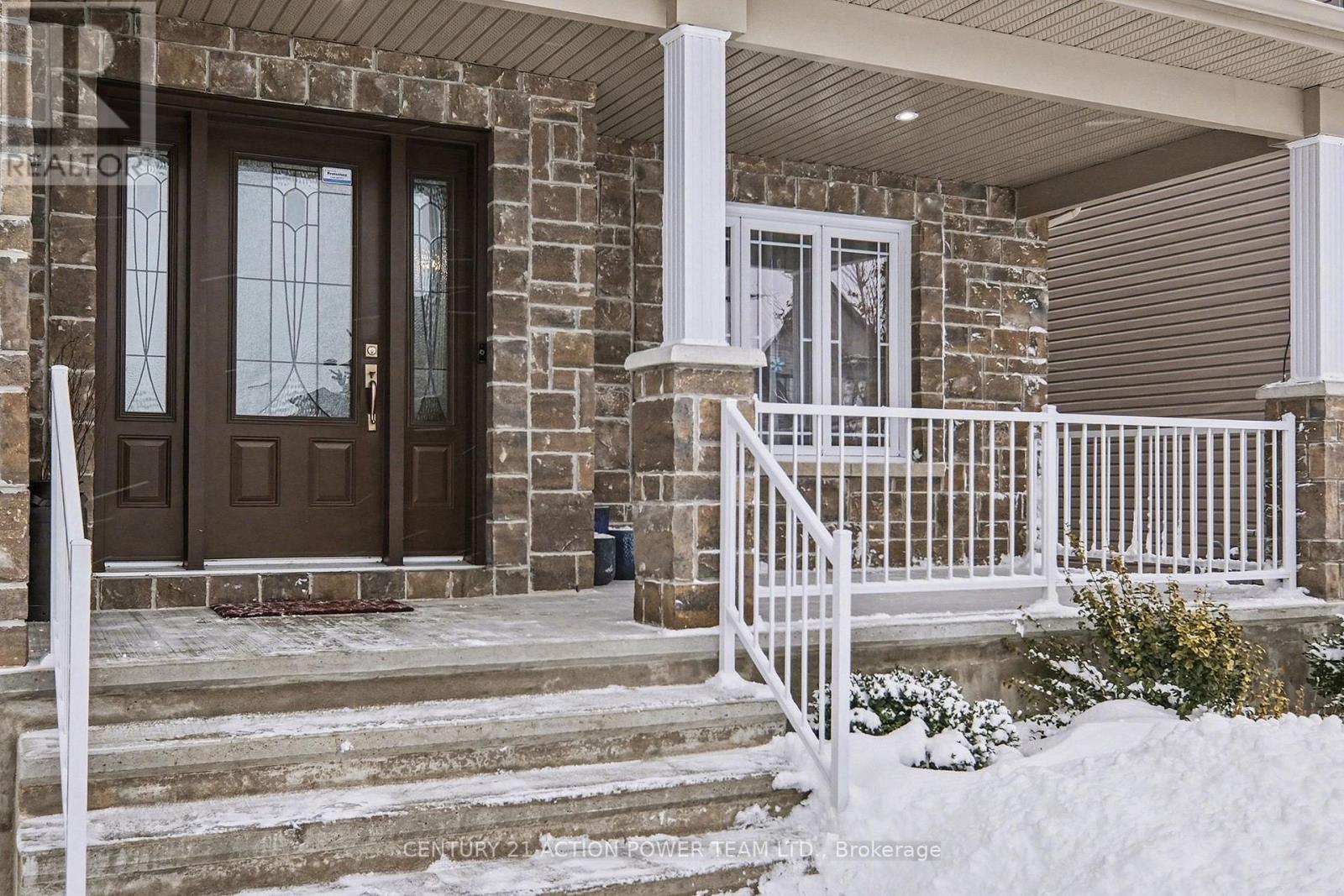 7 Richer Street W, North Stormont, Ontario  K0A 1R0 - Photo 2 - X12768644