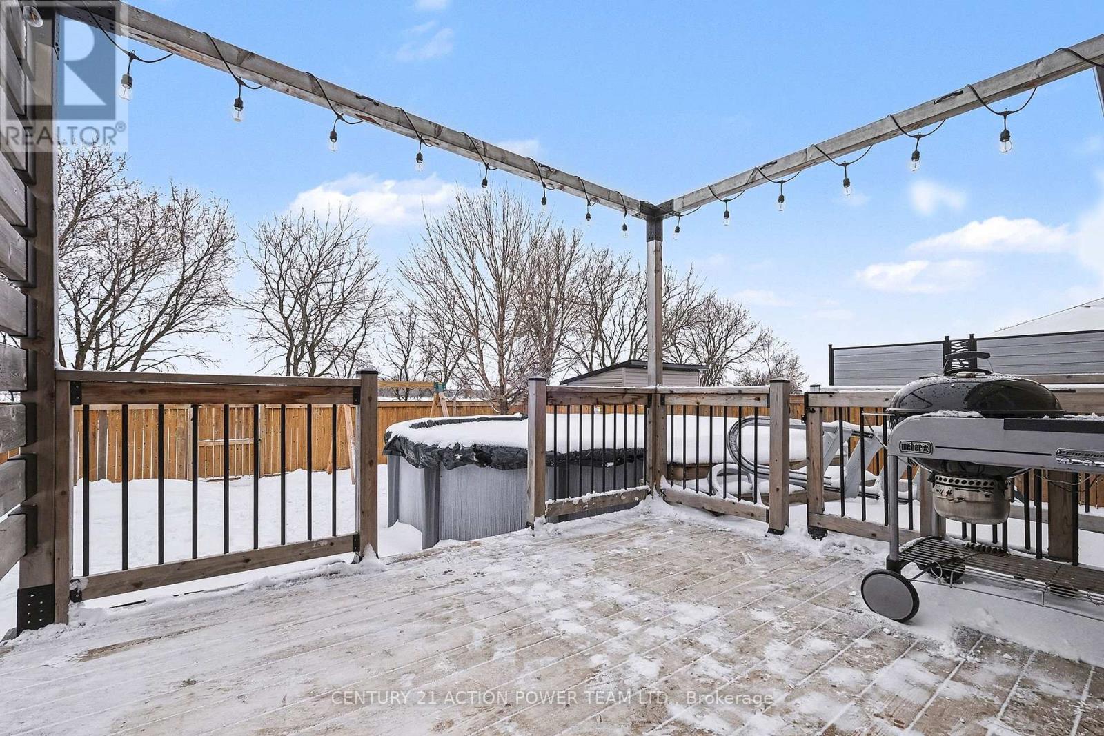 7 Richer Street W, North Stormont, Ontario  K0A 1R0 - Photo 28 - X12768644