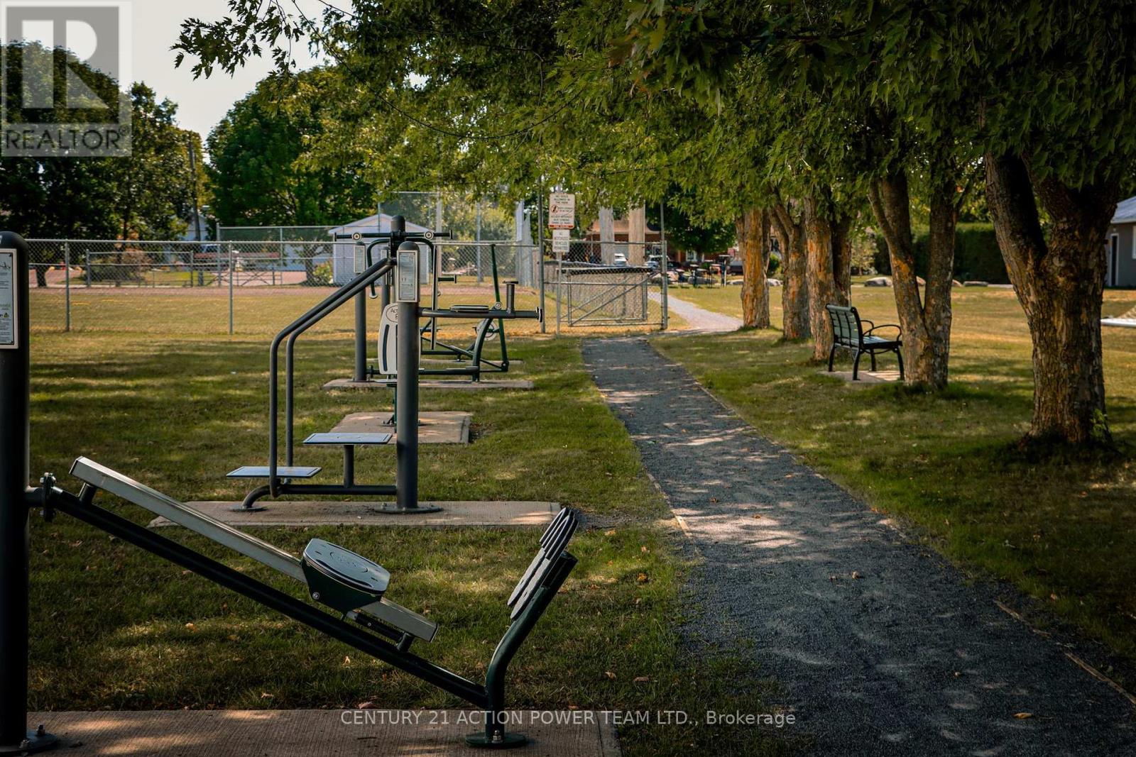 7 Richer Street W, North Stormont, Ontario  K0A 1R0 - Photo 47 - X12768644