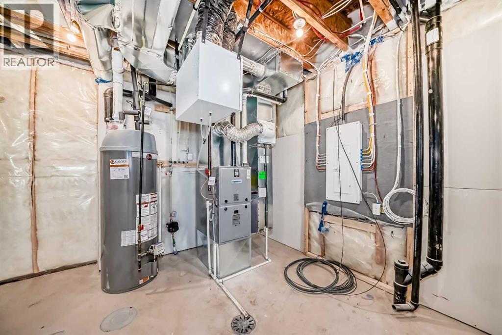 241 Bridgeport Gate, Chestermere, Alberta  T1X 1L6 - Photo 32 - A2284429