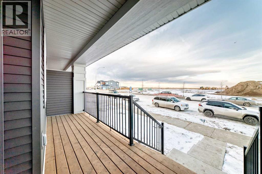 241 Bridgeport Gate, Chestermere, Alberta  T1X 1L6 - Photo 39 - A2284429