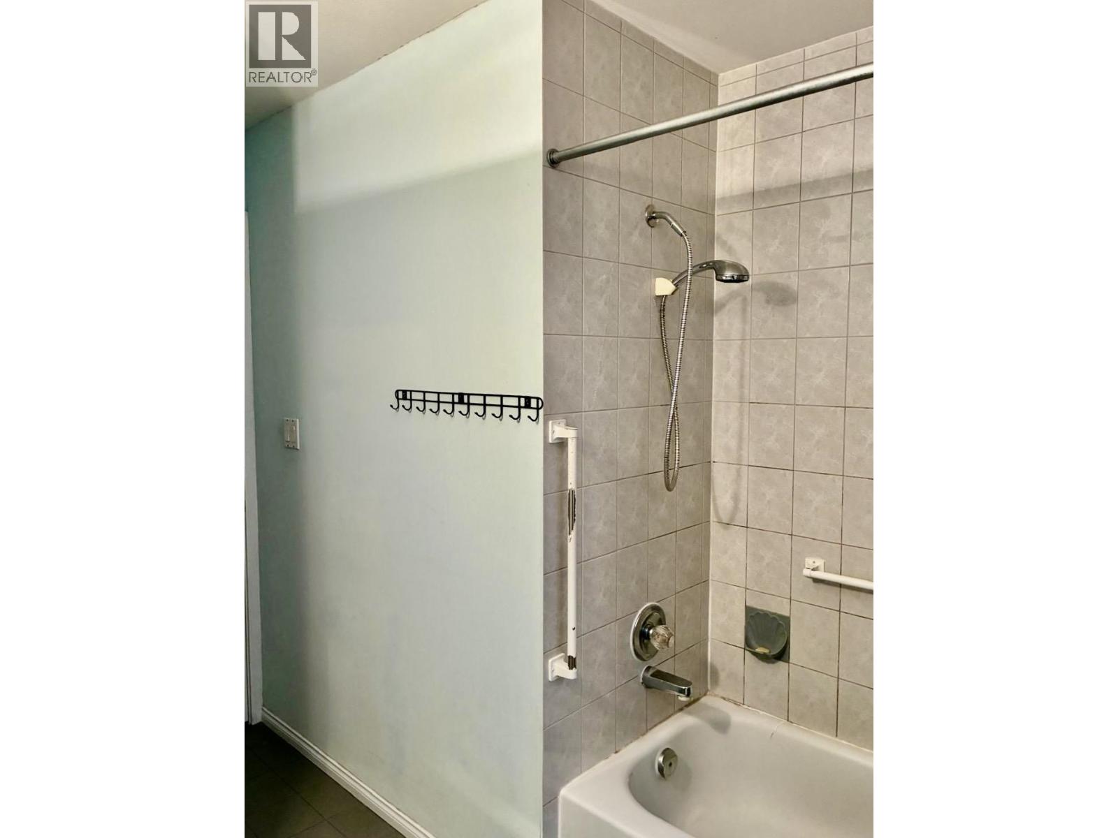 Bsmt-5516 Inverness Street, Vancouver, British Columbia  V5W 3P3 - Photo 8 - R3087673