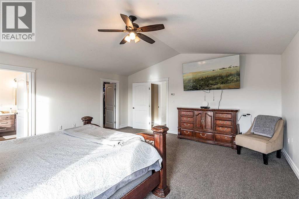 203 Sterling Crescent Se, Medicine Hat, Alberta  T1B 4N2 - Photo 20 - A2270455