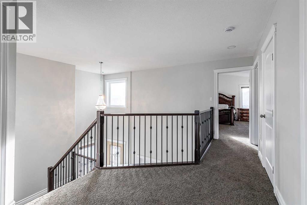 203 Sterling Crescent Se, Medicine Hat, Alberta  T1B 4N2 - Photo 18 - A2270455